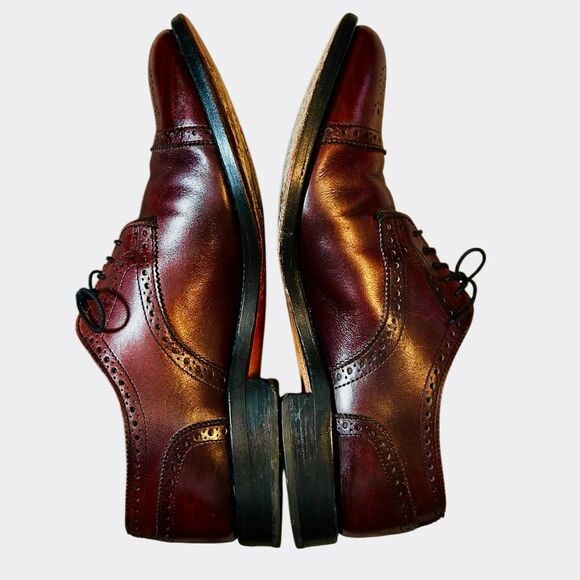 Allen Edmonds \
